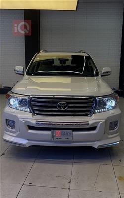 تويوتا لاندكروزر